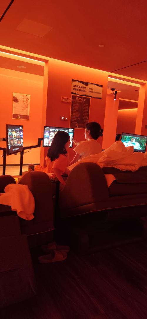 武汉桑拿保健推荐一下_武汉哪里有服务好的桑拿_桑拿武汉