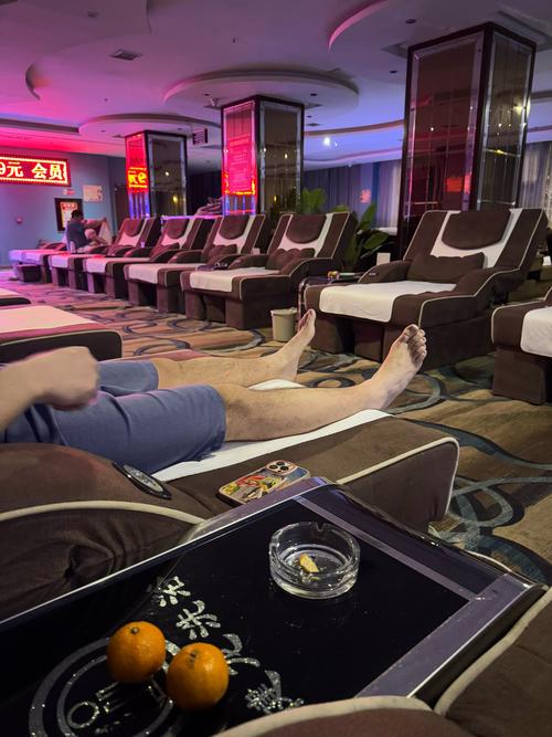 武汉桑拿保健推荐一下_武汉哪里有服务好的桑拿_桑拿武汉